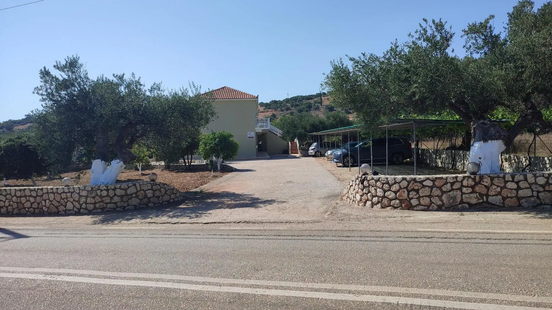 Σταματία Aparthotel Ραζάτα